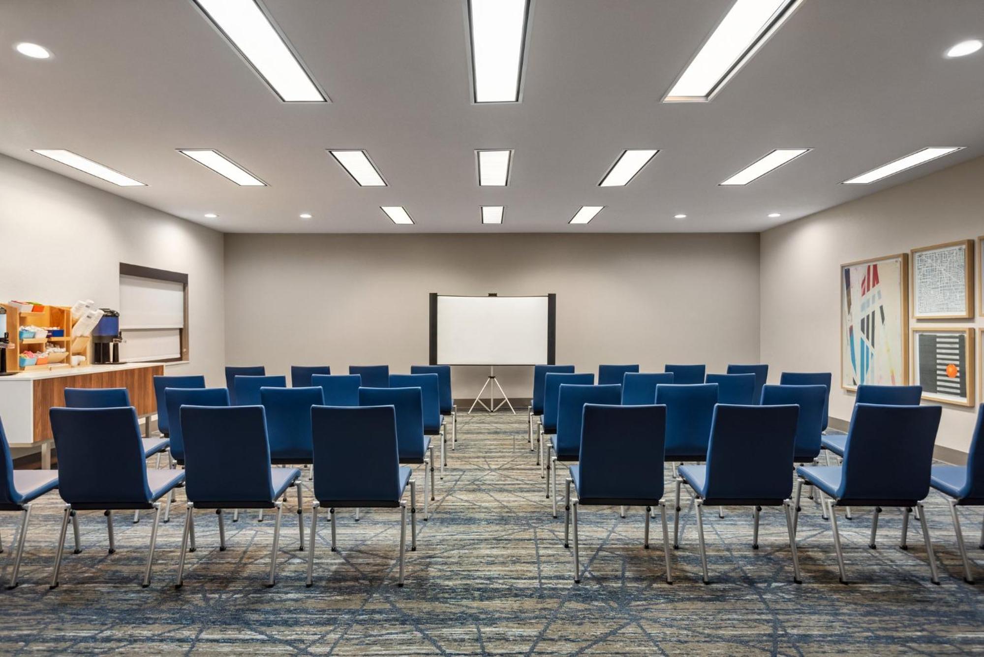 Holiday Inn Express Morgantown By Ihg Dış mekan fotoğraf