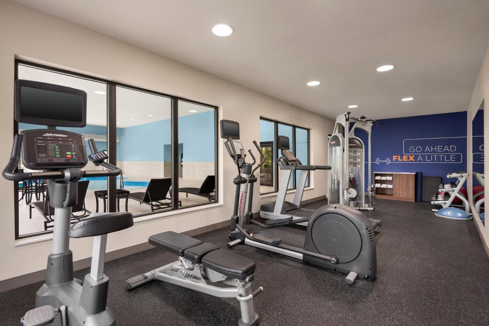 Holiday Inn Express Morgantown By Ihg Dış mekan fotoğraf